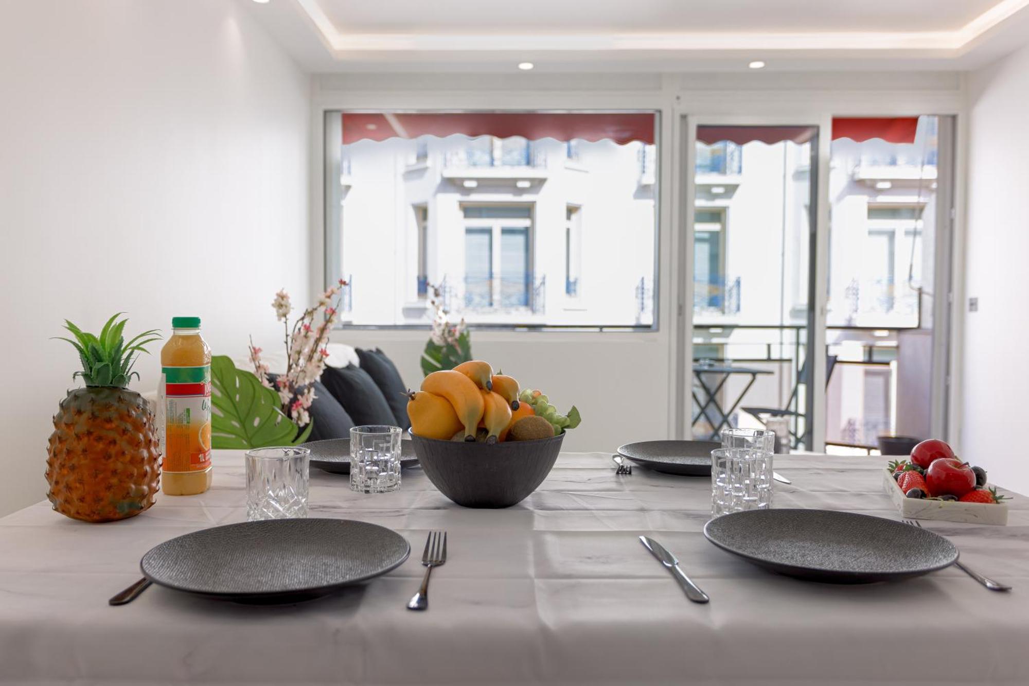 L'Unique Maubourg - Next Hotel Martinez - Terrasse كان المظهر الخارجي الصورة